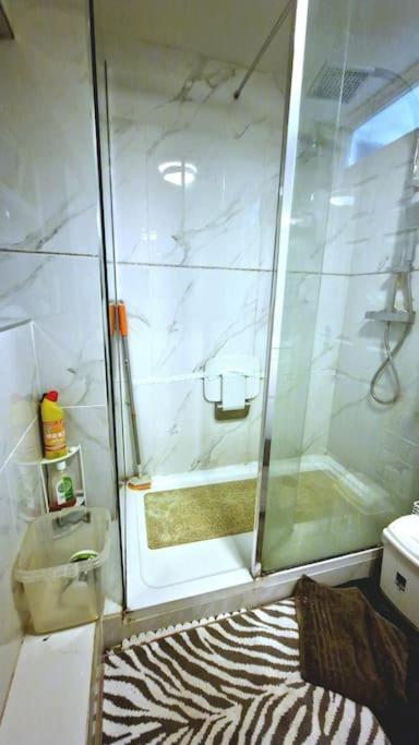 Appartement Lizola Homes Dagenham
